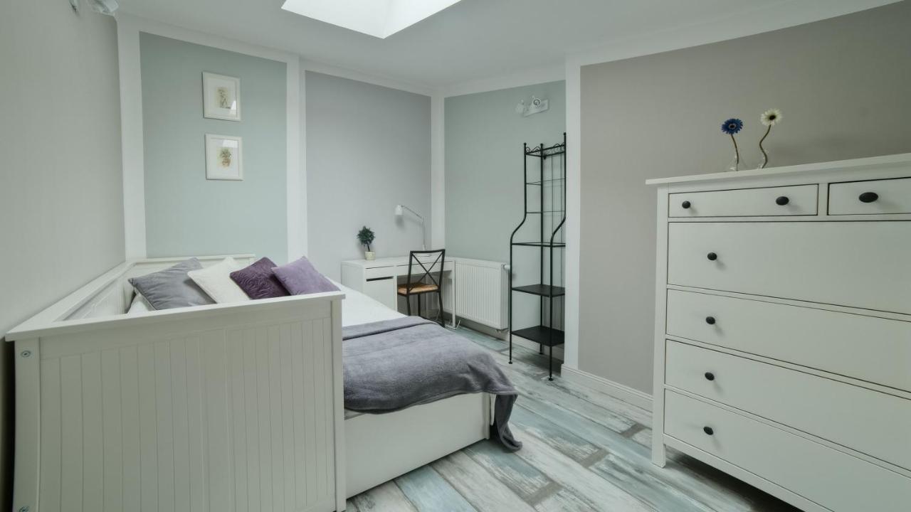 Urban Nest Apartments Bon 5 Краков Экстерьер фото