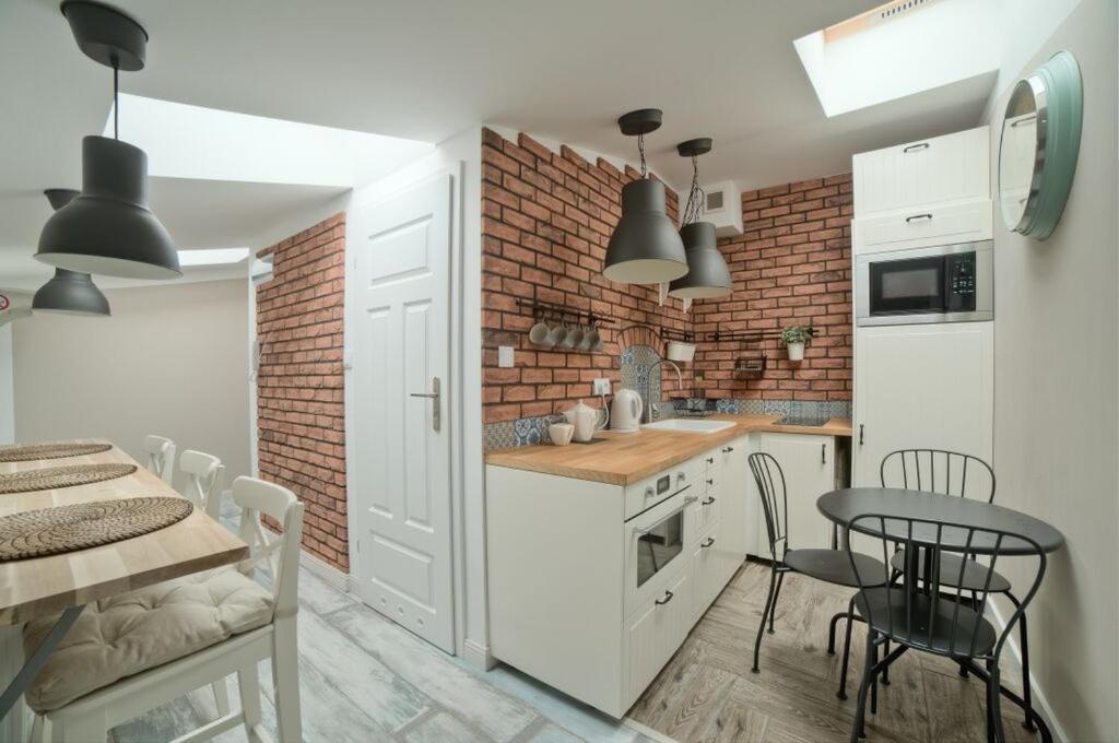 Urban Nest Apartments Bon 5 Краков Экстерьер фото